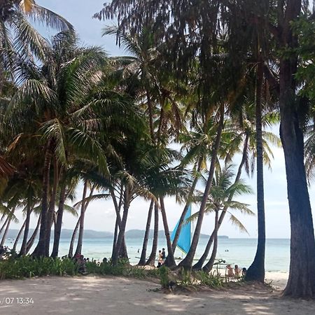 Hotel Boracay Coco Huts Balabag  Exterior foto