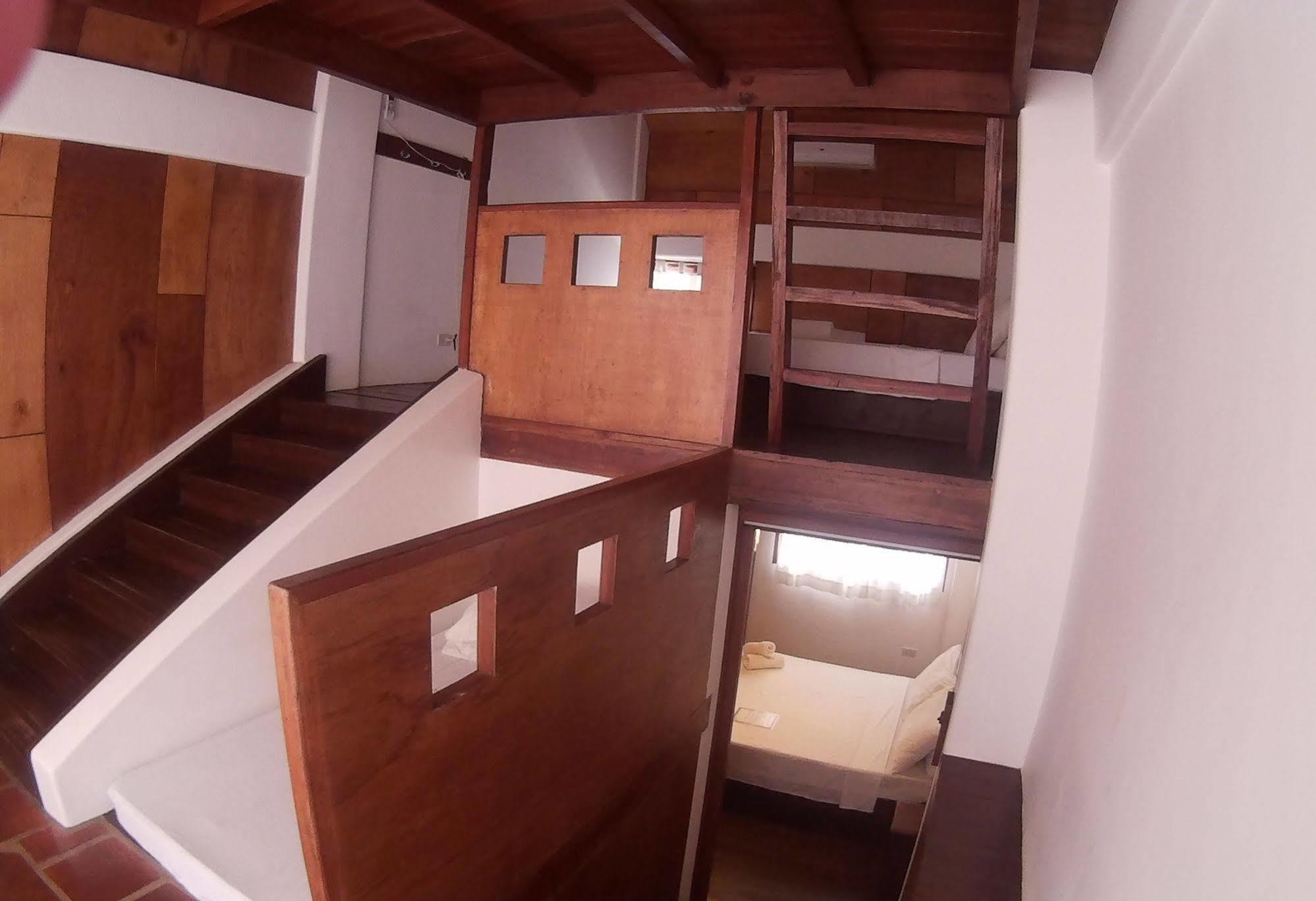 Hotel Boracay Coco Huts Balabag  Exterior foto